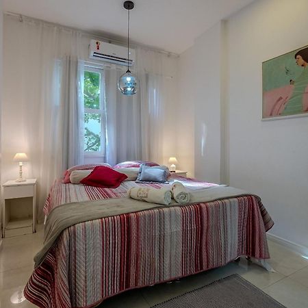 Studio Na Quadra Da Praia De Copacabana ริโอเดจาเนโร ภายนอก รูปภาพ